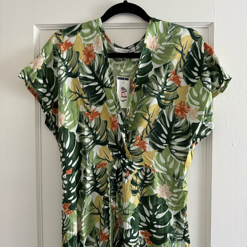 NWT Tropical Pattern Maxi Length Cover Up/Dress